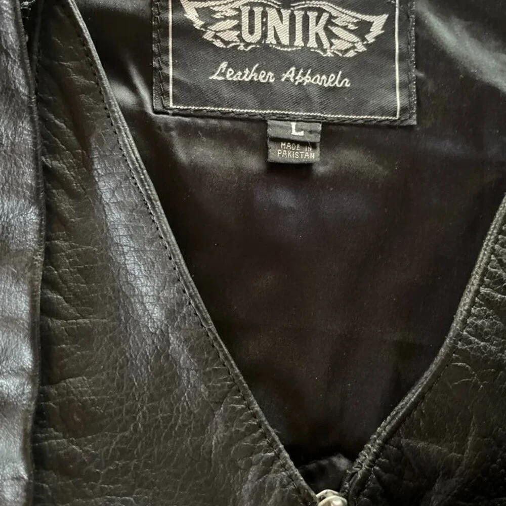 Vintage UNIK SZ LG Adjustable Leather Vest & Neck Cover Embroidered W/Event Pins